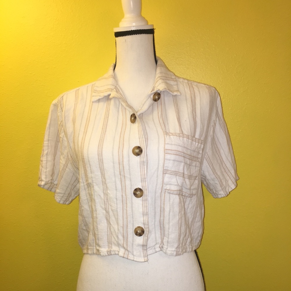 Cotton on cropped button up!